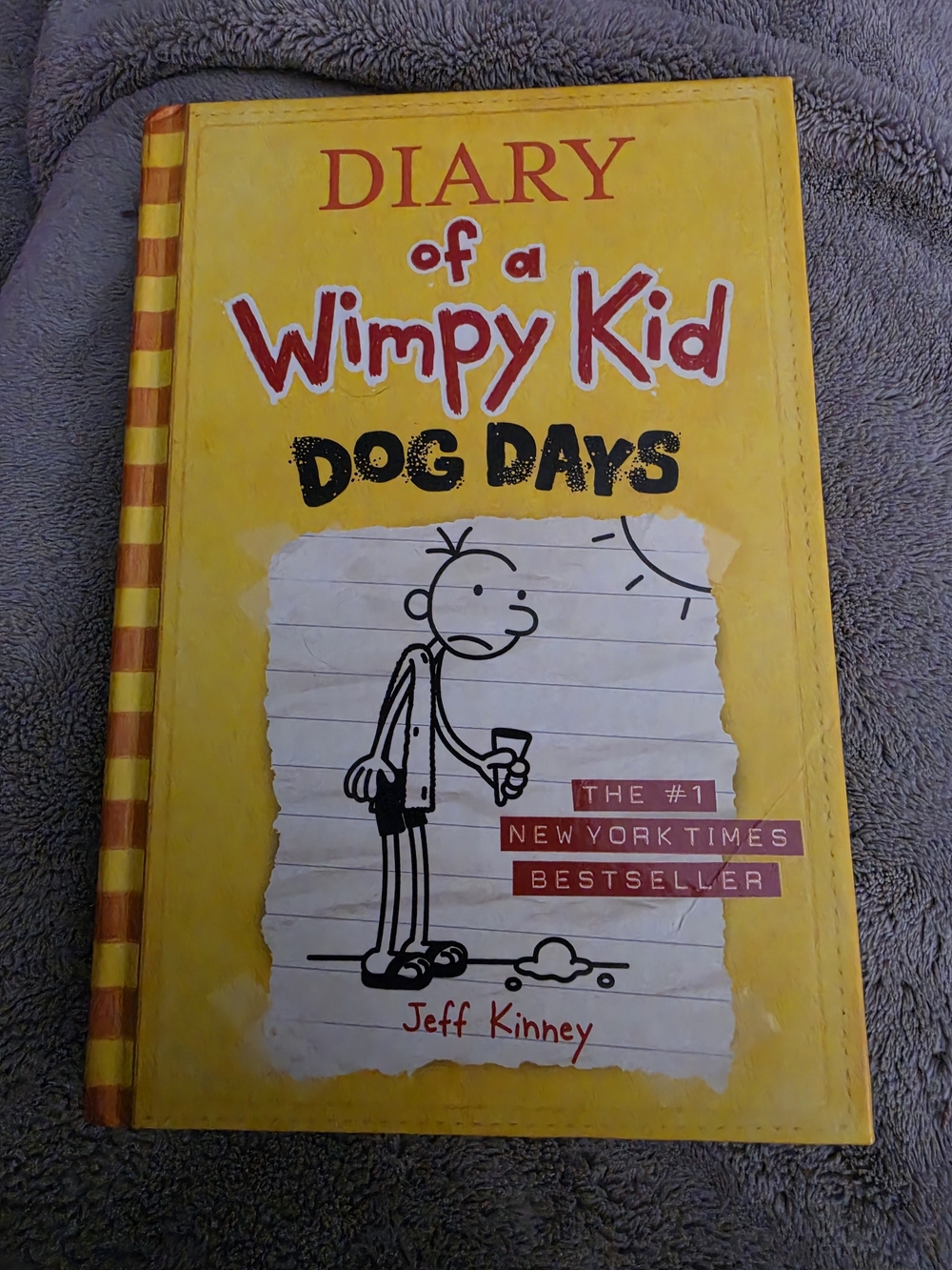 Diary of a Wimpy Kid: Dog Days – Yellow Hardcover by